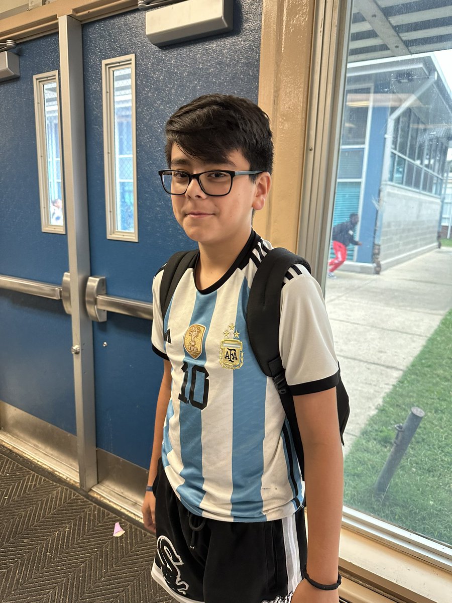 Franklin Middle BCPS (@fms_bcps) on Twitter photo Hispanic Heritage Spirit Week started today at FMS with Jersey Day! Students and staff showed support for their favorite teams to kick off the fun! Stay tuned to see what comes next! <a href="/SchifferB/">Brian Schiffer</a> <a href="/Fschrader1/">Felicia Schrader</a> Hispanic Heritage Spirit Week started today at FMS with Jersey Day! Students and staff showed support for their favorite teams to kick off the fun! Stay tuned to see what comes next! <a href="/SchifferB/">Brian Schiffer</a> <a href="/Fschrader1/">Felicia Schrader</a>