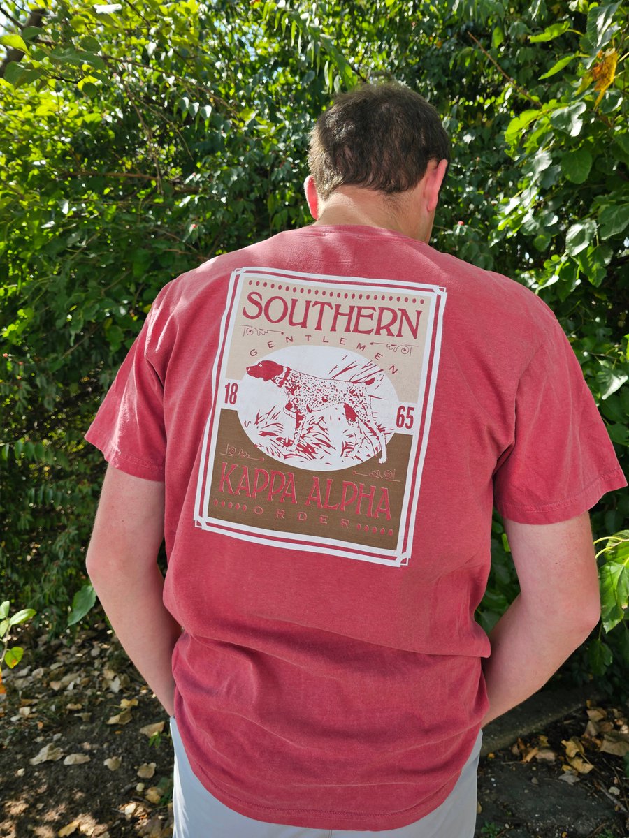 KAOfficialStore's tweet image. New exclusive tee just dropped 😱 Go get our Comfort Colors Southern Gentlemen short sleeve t-shirt today!!