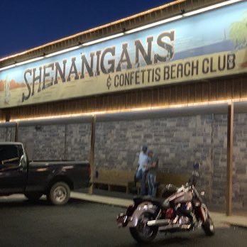 BarstoolTXST's tweet photo. Mayloo’s > whatever the hell “Shenanigans” is

#BeatKat https://t.co/G0yHx2g5jL