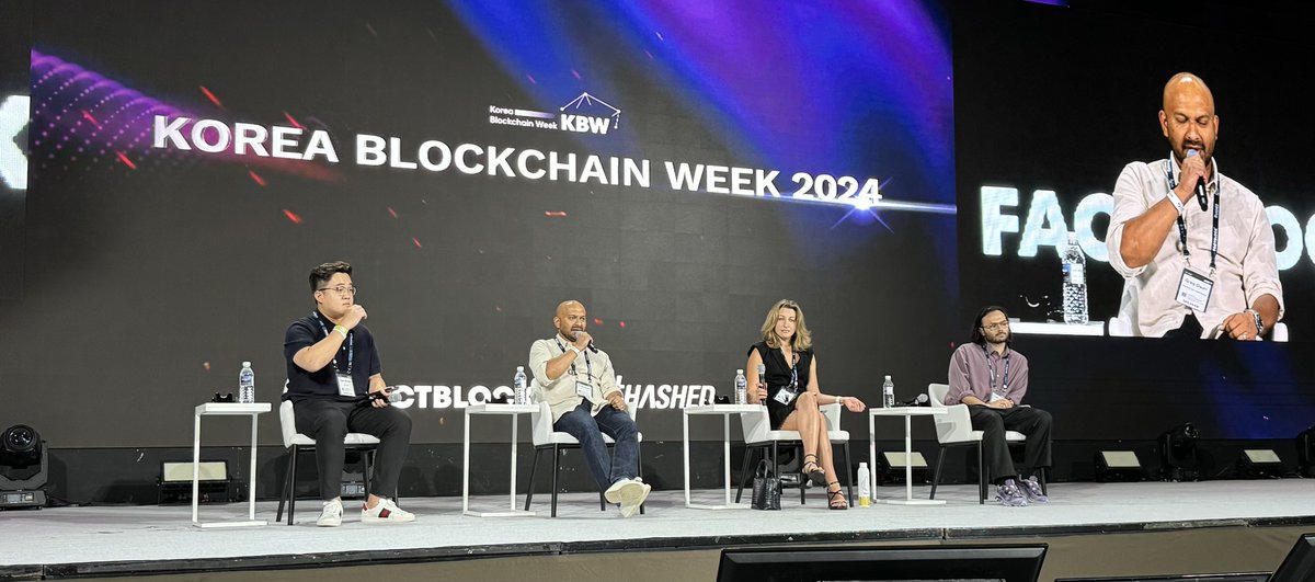 akashnet's tweet image. Korea Blockchain Week in Seoul and Token2049 in Singapore were a massive success for the Akash core team and community.

Over two full weeks of productive presentations, panels, and conversations with developers, users, and people who believe in truly open-source and…
