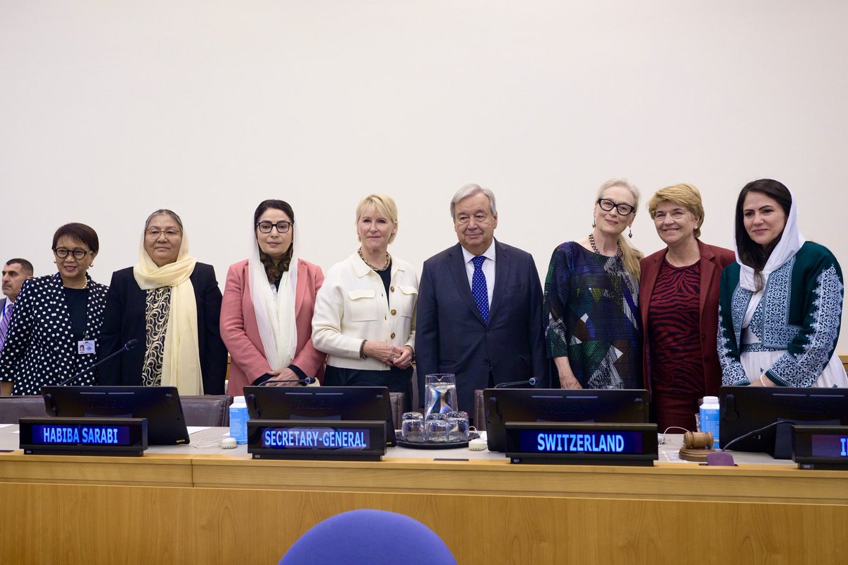 Violapamherd's tweet photo. 🇨🇭is deeply concerned about the increasing human rights violations faced by women in #Afghanistan. The #Taliban are silencing their voices and excluding them from public life. There can be no sustainable peace or development in Afghanistan without the full participation of women. https://t.co/nU1NorgjKj