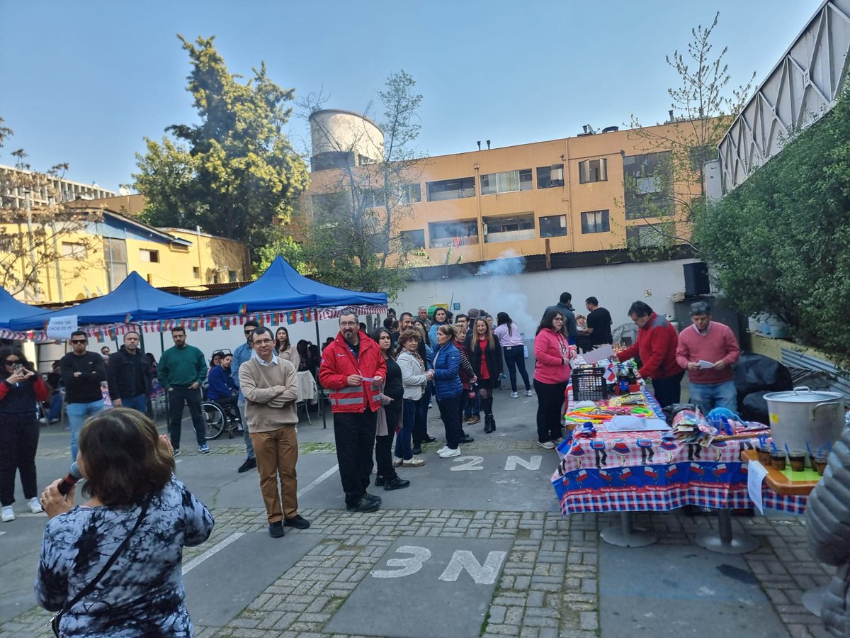 SEREMI de Educación RM tweet media