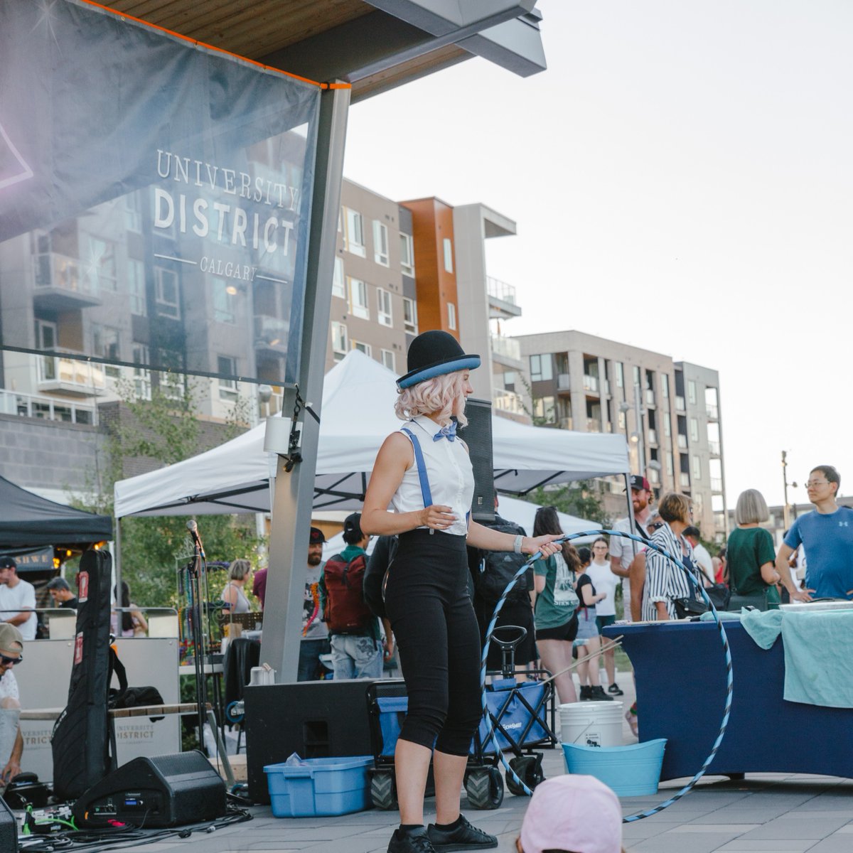 UDistrictYYC's tweet photo. Don't miss the final U/D Night Market of the summer! Next Saturday enjoy live music and local vendors. Bring your friends, family, and furry companions for one last summer celebration☀️

Get the details here: https://t.co/Ix51LSxTEQ https://t.co/t2062G6P2Y
