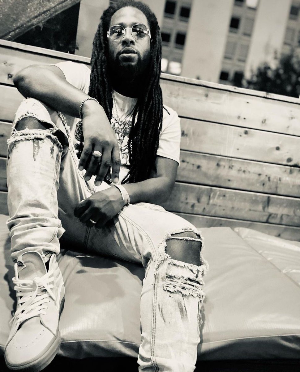 RealEliteEmpire's tweet photo. "I'm way too drunk to get up outta here, so baby this our chance. If I don’t get your number then at least give a dance." - @1KShod
________________
Track - ▶️ Replay
Artist - 1KShod
________________
🔗 in our BIO! - #RespectTheSet 🎙️ https://t.co/WYiZfYJm2U