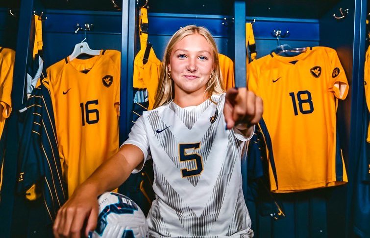 Mia Lough tweet media