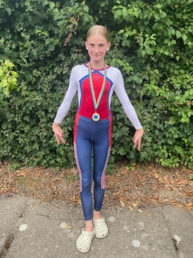Congratulations to Amelia C, who won overall GOLD in her most recent Gymnastics competition. 🥇🤸‍♀️👏