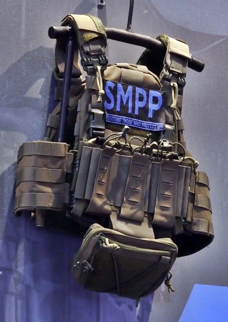 Kunal_Biswas707's tweet image. Since their been talk about Indian military combat helmets, #SMPP have displayed some really good stuff specially a new generation of their signature combat helmet which can resist 7.62NATO &amp;amp; 7.62M43 &amp;amp; modern plate carriers &amp;amp; plates at HIMTECH Symposium. 🇮🇳👌