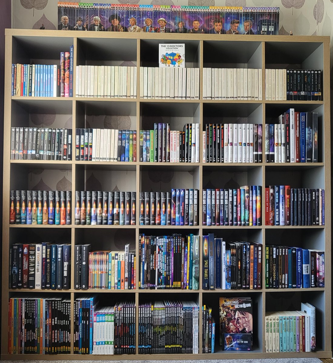 ZER0_ninja's tweet photo. Finally I can show off my #DoctorWho collection. First pic is the DVDs and BDs for the show, second is the books and the rest are all Big Finish.

@bigfinish if you've ever wondered what a full set of Big Finish releases looks like this is it! (Well minus Closure.) https://t.co/q0nR5BJUfG