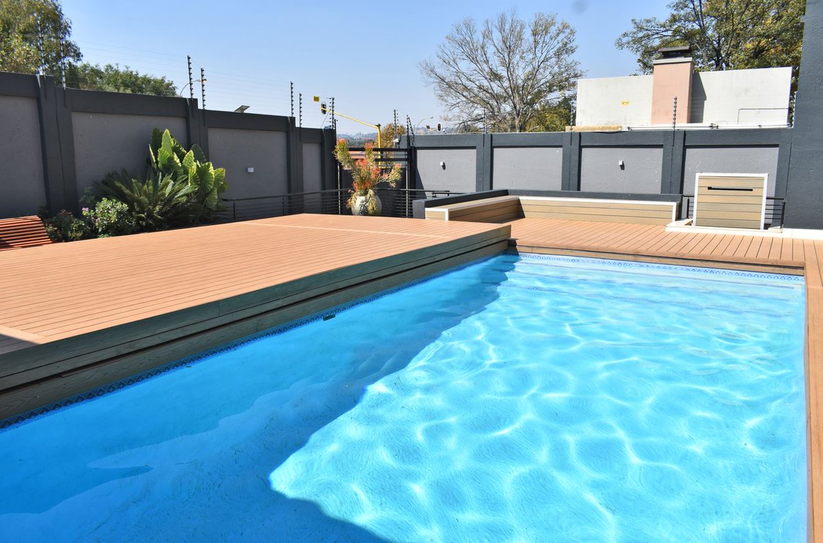 Timmdek_Int's tweet photo. Imagine effortless relaxation at the touch of a button 🖲 

Discover how innovation meets relaxation with this automated deck, featuring our Autumn Maple decking board.

Ready to upgrade?

Book a site assessment with us today and let’s bring your vision to life!

#Timmdek https://t.co/sIzDlGiKgN