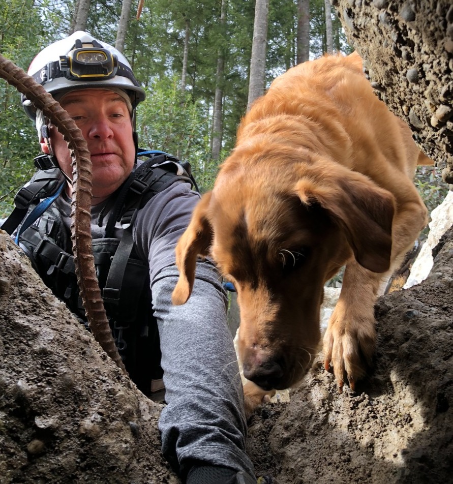 empactnw's tweet image. Our Disaster Search Canines are heroes on four legs and your donation keeps them ready to save lives:

$50 = 1 month of food
$100 = 1 training day
$500 = search equipment
$1,000 = disaster site transport

Donate: secure.givelively.org/donate/empact-…

#SearchDogs #SaveLives