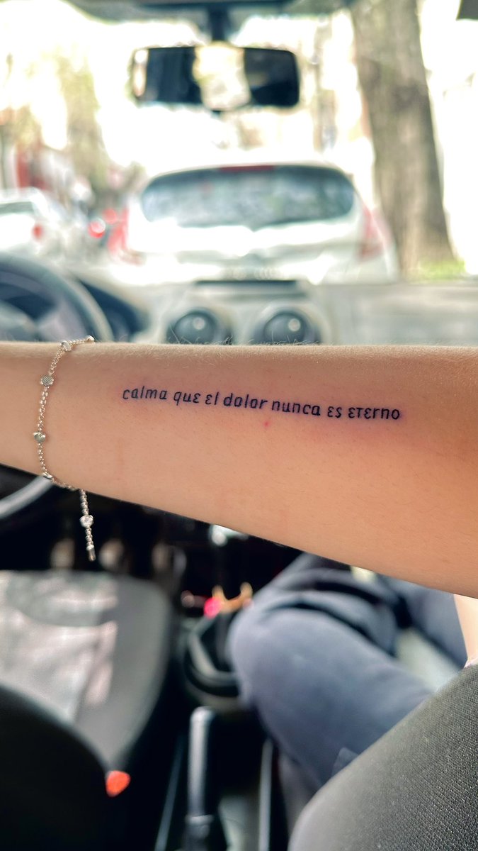 cata_valdezz's tweet photo. tus canciones me hicieron más fuertes que antes❤️‍🩹
@TiniStoessel para siempre en mi🥺💘 https://t.co/Xx3RbJ4Ef9