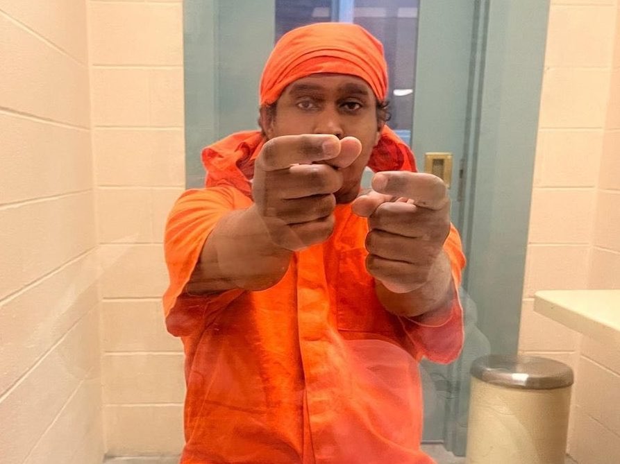 #BREAKING: Murder case collapses against Toronto rapper Top 5 after judge tosses social media evidence.

He is now a free man.