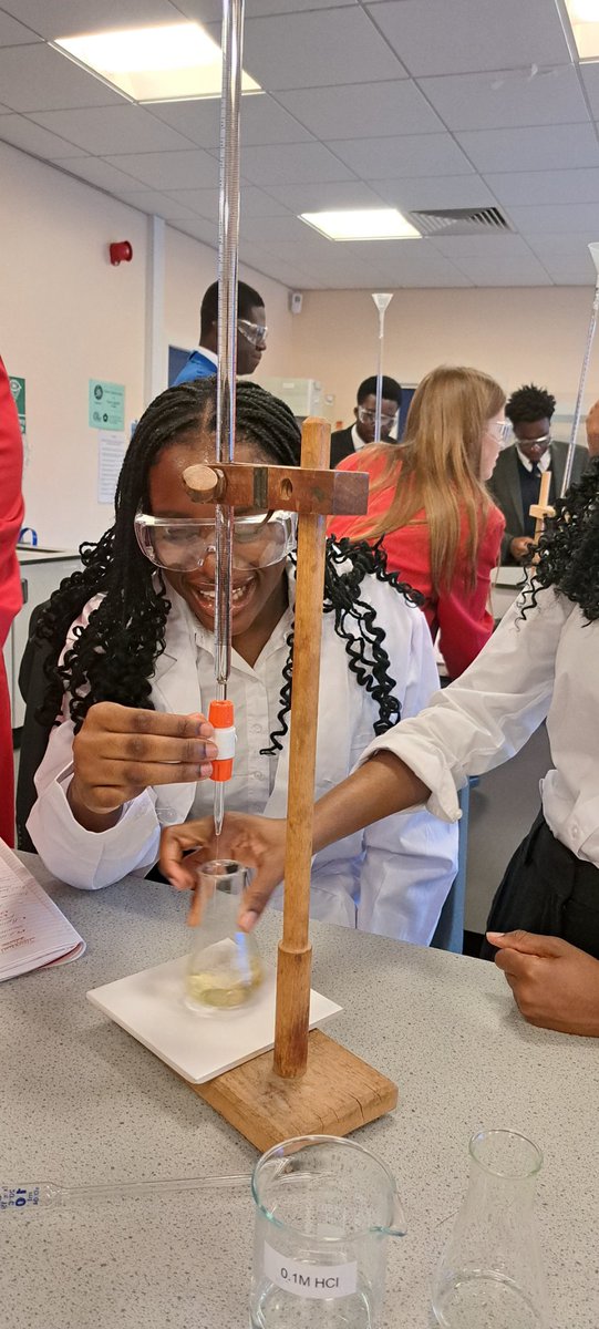 MissHarris tweet media