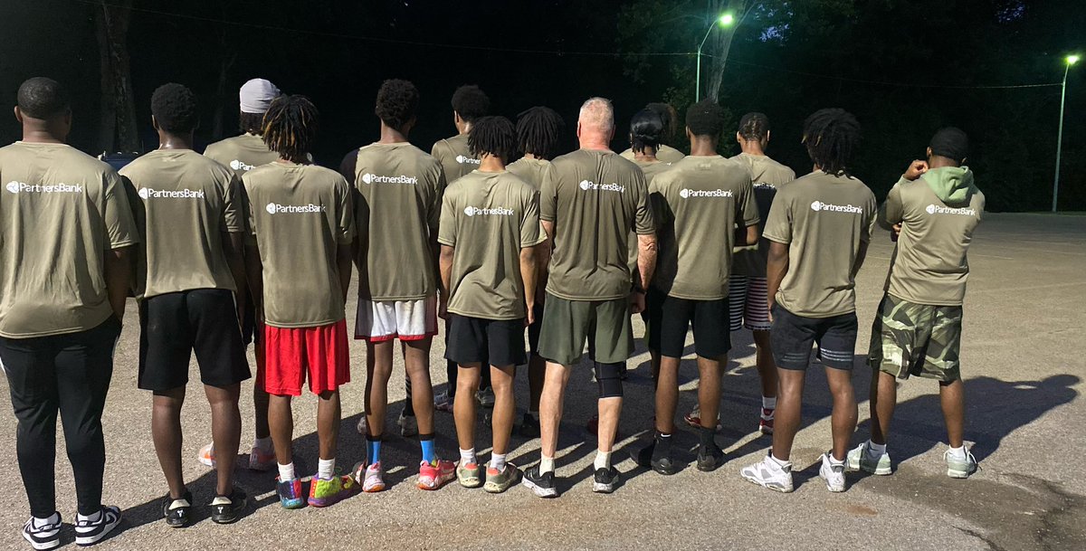CoachMcPccua's tweet photo. Great first day of Boot Camp, proudly sponsored by Partners Bank and led by Ben Pittman. #RidgeRunners https://t.co/tKemBUhSIL