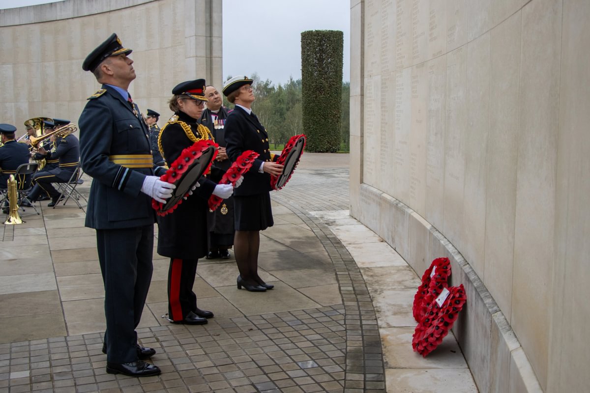 RBLgardens's tweet photo. Earlier today we hosted this year’s Dedication of Names Ceremony at the Arboretum, which pays tribute to fallen service personnel whose names have been added to the Armed Forces Memorial. #Remembrance https://t.co/gKi2TuDvGB
