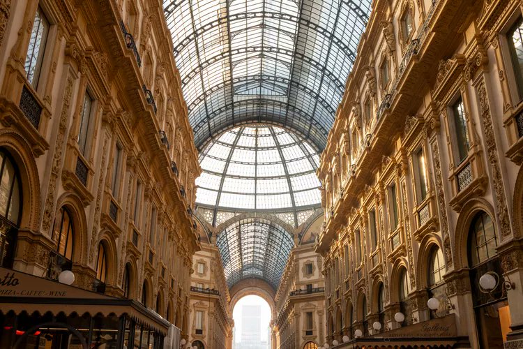 LBotello1974's tweet photo. Milan may only sometimes be the first stop in Italy, but it should be! This city blends ancient charm with modern luxury, from fashion and finance to rich history and Michelin-starred dining. Don’t skip this cosmopolitan gem! 🇮🇹✨ #MilanMagic #TravelItaly #LuxuryTravel #CityVibes https://t.co/gsToCaHVlD