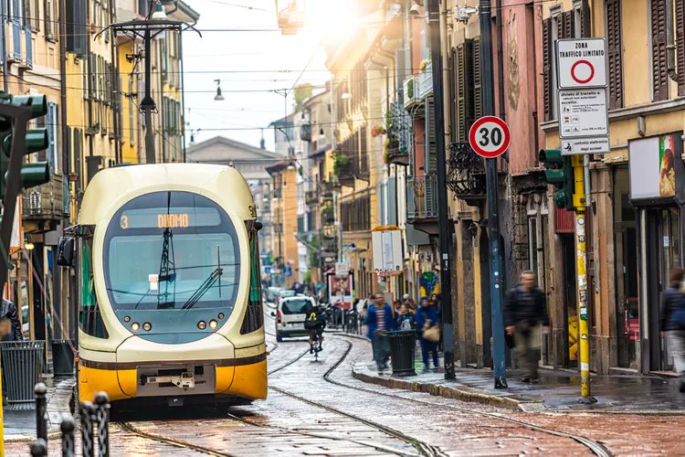 LBotello1974's tweet photo. Milan may only sometimes be the first stop in Italy, but it should be! This city blends ancient charm with modern luxury, from fashion and finance to rich history and Michelin-starred dining. Don’t skip this cosmopolitan gem! 🇮🇹✨ #MilanMagic #TravelItaly #LuxuryTravel #CityVibes https://t.co/gsToCaHVlD