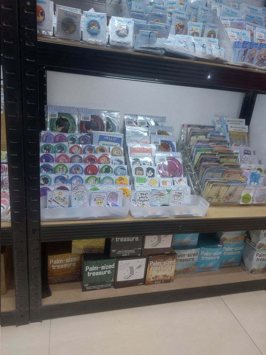 aBucketOfNaCL's tweet photo. Hallo! I have a new shelf @redmonstershop

The current partner store list:
1. S8 Concept District - The One Torre near UST
2. Carmina Store - Near EDSA LRT
3. Shopbrik - Festival Mall Alabang
4. Red Monster - Gateway Mall Cubao
5. Polly by S8 - SM BF Parañaque https://t.co/ah0JTTiKvX