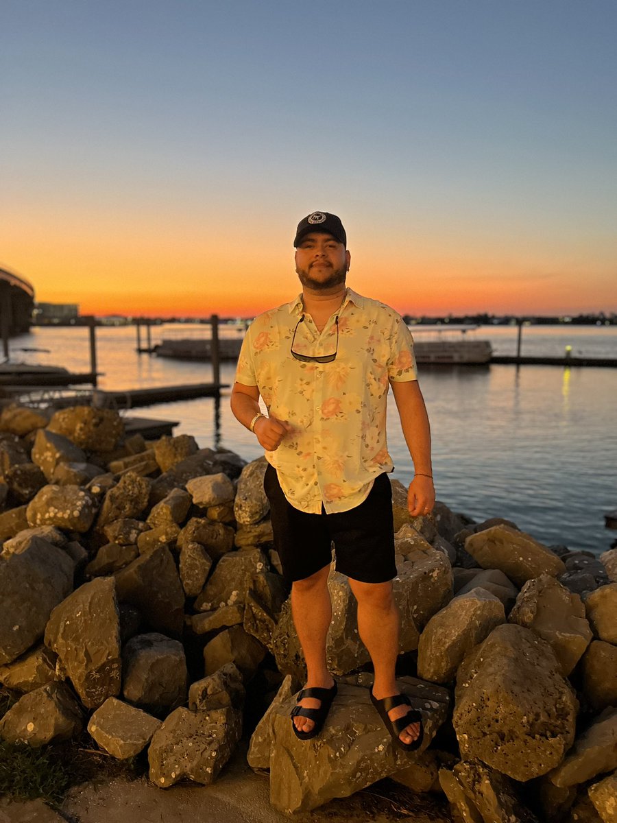 GumaroFlores_'s tweet photo. The beach never disappoints! https://t.co/AtHeyTHGtw