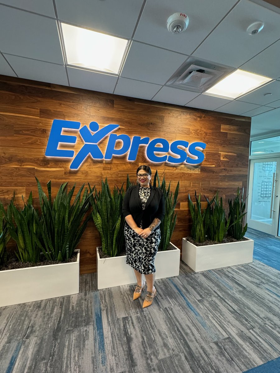 Introducing our Office Service Employment Specialist, Rebecca Payo! Bringing positivity to our team with a passion for changing lives. Fun fact: She enjoys ice cream rides with her daughter and cozy dinner nights. #ExpressTeam
