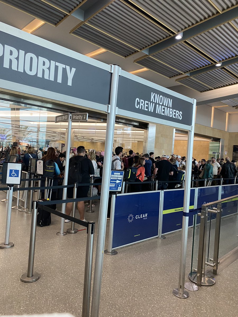 Andy Raikou tweet media