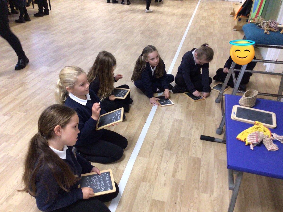 Y2YellowClass's tweet photo. Today we had the best time with The History Van learning all about the Sheffield Flood 💦 

@HistoryVan #History #HistoryCurriculum #BroadAndBalanced #Enrichment #PrimarySchool https://t.co/A83MrDH73d