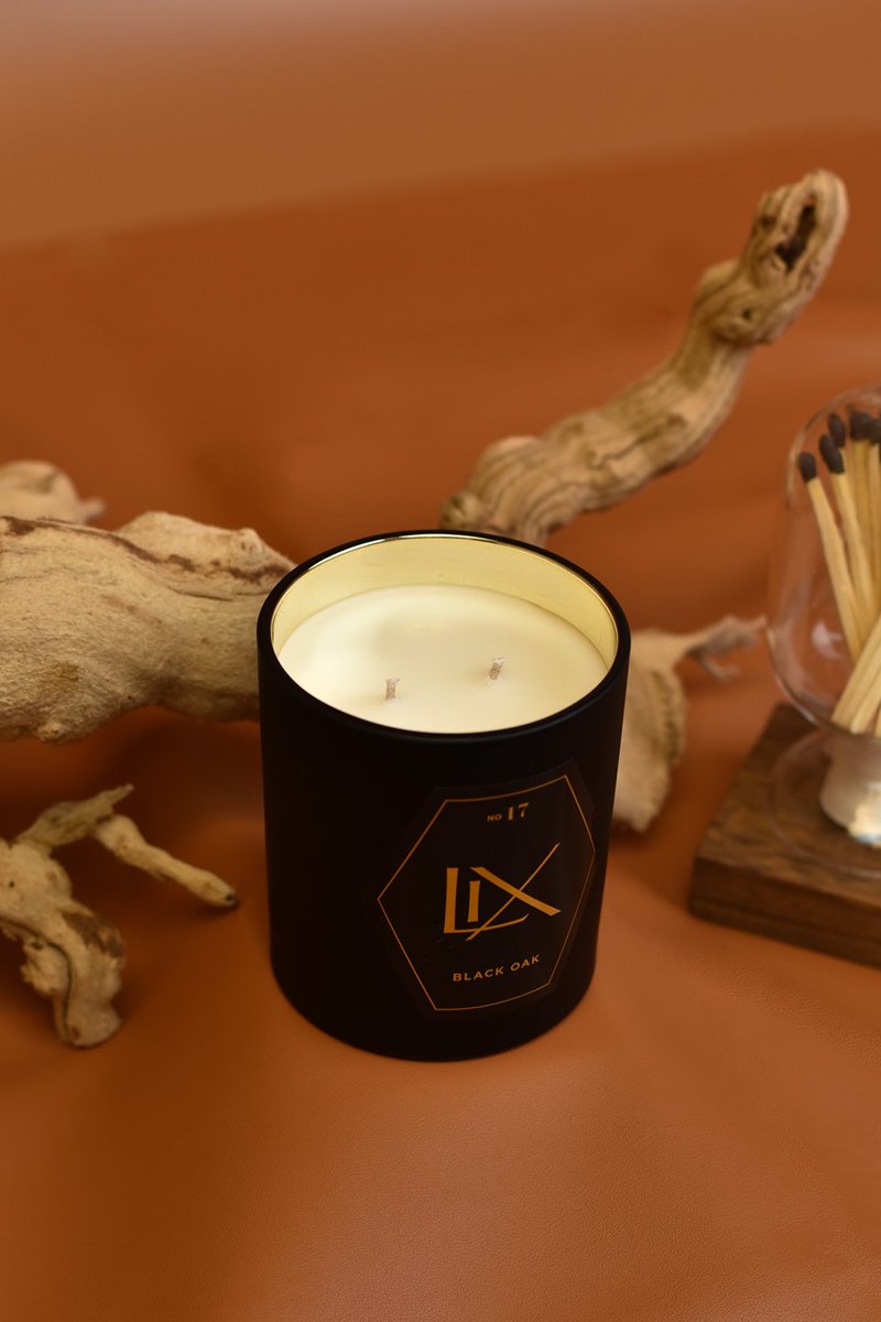 LIXCandleCo's tweet photo. With the Autumn Equinox being yesterday, it's officially fall! 🍂 As a candle company, we're very fond of the season. What better way to celebrate than getting cozy with your favorite candle? 🍁🕯️

The Core Collective is available now at https://t.co/D7w9DxmaAu https://t.co/P3zDROgSop