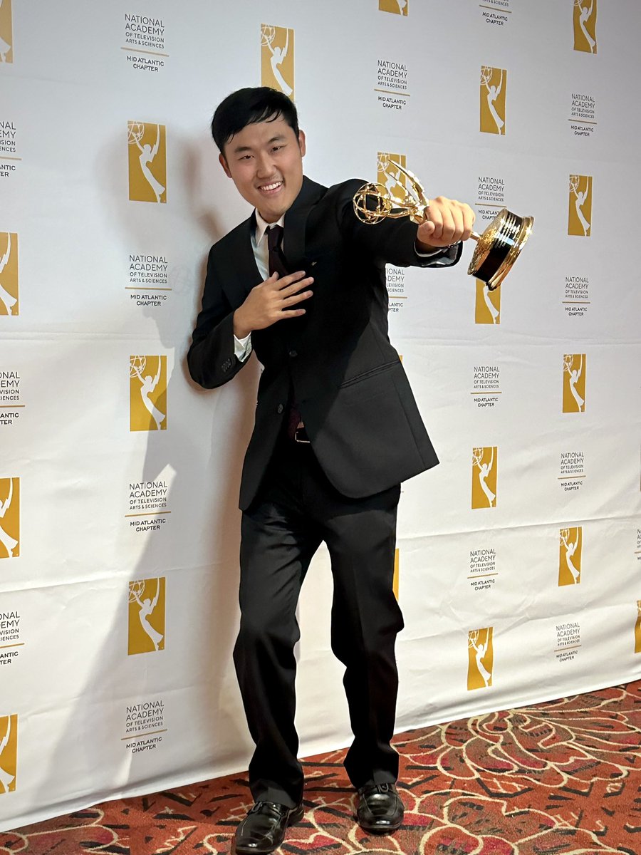 ryankim97's tweet photo. News is tough. Journalism is not easy. From the long days, late nights, and early mornings, it takes a certain grit. Telling the stories that impact communities makes it all worth it, and doing it creatively — takes a team.

EMMY Award *winner w/ the crew. Forever blessed 🙏🏼🥂 https://t.co/ub3mLEhrBd