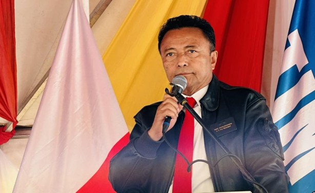 AFRICA24TV's tweet photo. 🇲🇬#Madagascar, le dimanche 22 septembre, le tribunal administratif d'Anosy a rejeté la requête déposée par le parti de l'ancien président Marc Ravalomanana en vue de lui permettre de se porter candidat à la mairie d'Antananarivo lors des élections municipales du 11 décembre 2024. https://t.co/mGWtCAMVgb