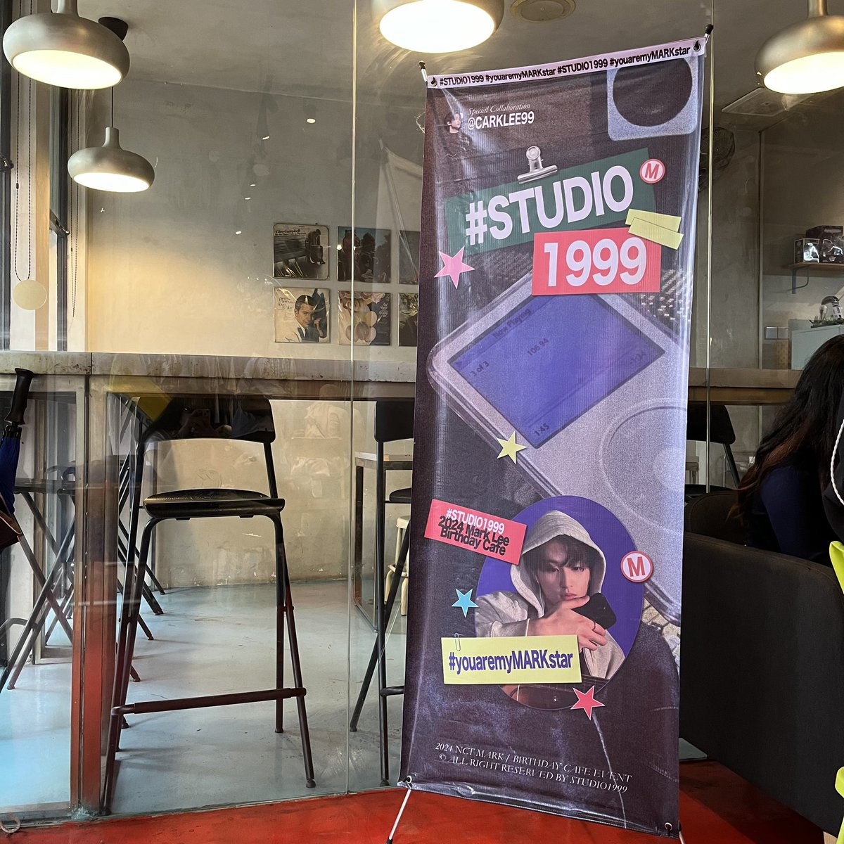 aeon8ie's tweet photo. . 𖦹˙ 🩵 #STUDI01999 𝄞𓂃 ࣪˖ ִֶָ ⭐️*◞
ㅡ an event by @99sheartthrob
finally got a chance to came to this cool event! had so much fun here & got new friends also, so happy!! <3 definitely will come again for the next event Ⓜ️👀🤟🏻🖤 #STUDIO1999 #youaremyMARKstar https://t.co/Cn8adDaNRX