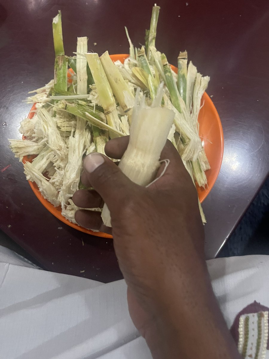 skaheru's tweet photo. You delayed #SnackTimeUG has ended for today! https://t.co/o8NTIJDdSp