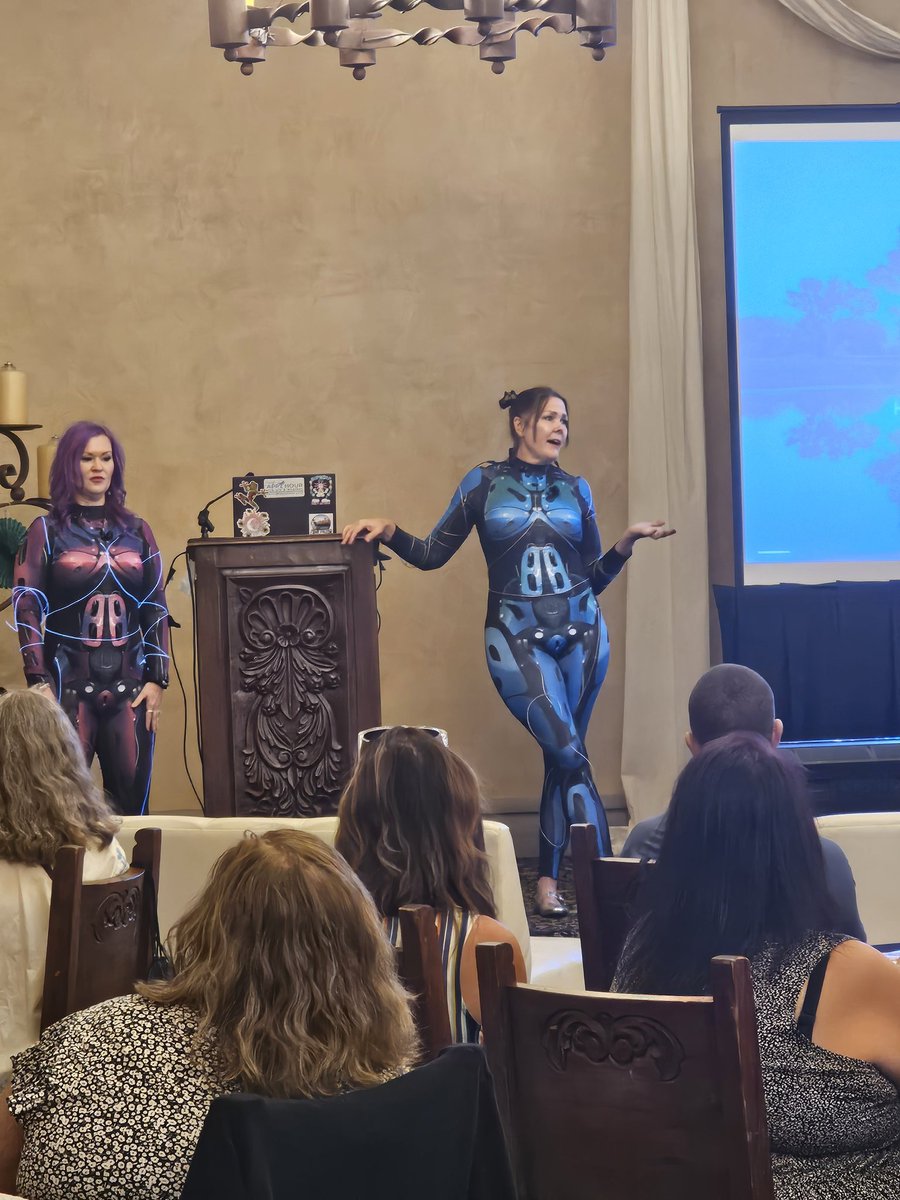 Deborah Defer tweet media