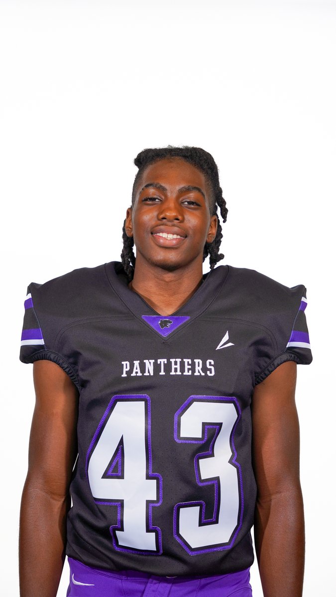 Congrats to Dequorius Hall "DQ" on being this weeks JV Defensive Player of the Game!  LP JV 20- Tyler High JV 18.  #WeareLufkin #Lufkinfootball