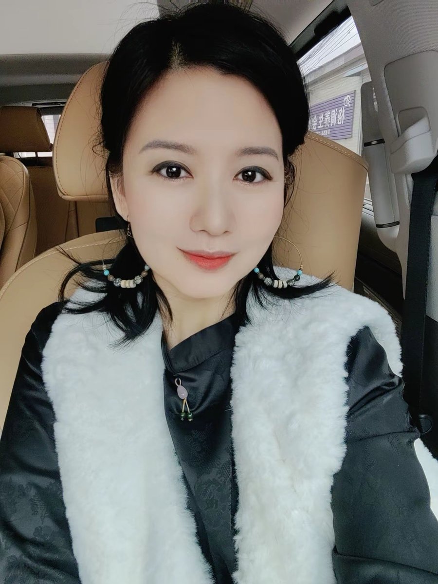 JingyuanDom's tweet photo. 又一个想要主动倒贴求投票认清自己的浪货婊子人妻母狗 https://t.co/CCAKxrqClt