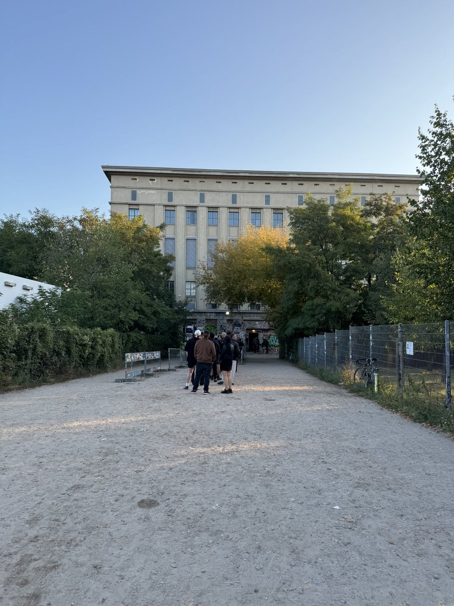 asappaolo's tweet photo. Bye temple. #berghain https://t.co/jI2Q3sCr22