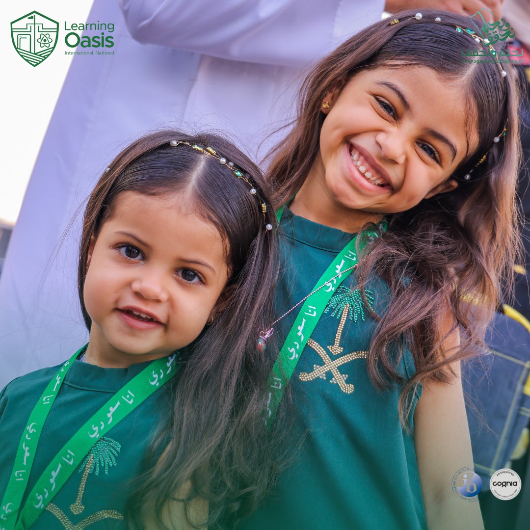 LearningOasisIn's tweet photo. بمناسبة اليوم الوطني السعودي ، نهنئ وطننا الغالي، سائلين الله دوام الأمن والازدهار. كل عام والسعودية بخير وعزة.🇸🇦 
#اليوم_الوطني #واحة_العلم #رؤية_2030 https://t.co/wIlCqXOqWx