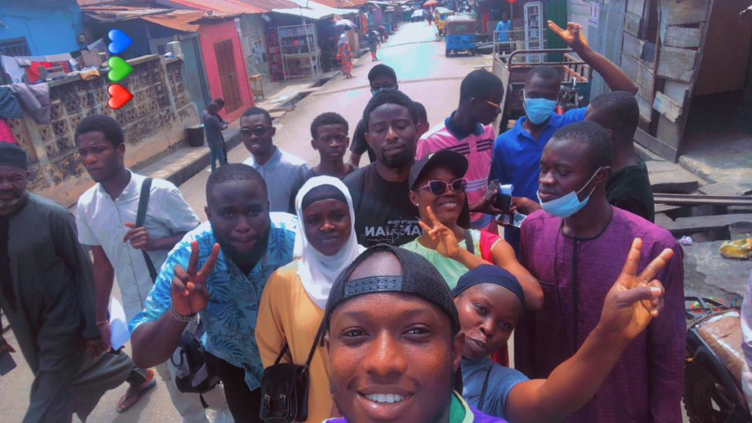 Barcampkumasi's tweet photo. Abideen, Ohene Amoah, Hagan Giggs, D. B. Kyei, Victor @talk2nyeche, Anokye, Nurudeen, Hakeem, Comfort, Esther @EstherBekoe6, Nuel @NuelBilla are amongst the youth who dey #volunteeringh who created awareness about #CleanAirGhana in #Kumasi as part of #NVDay2024. 

#KumasiKonnect https://t.co/kggdrqUSvs