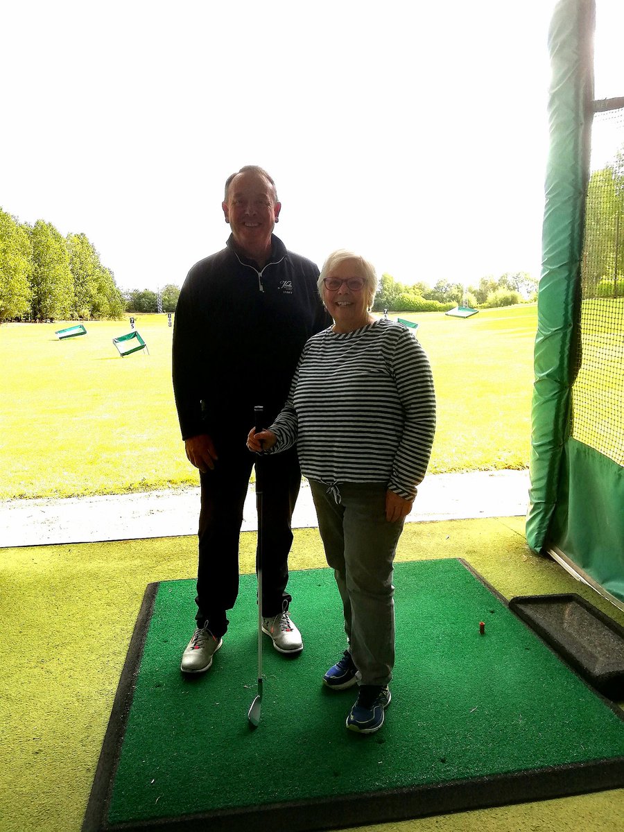 pratten27's tweet photo. A bit late posting this. Loved my golf lesson with Keith Williams at the Vale Resort. Video to demonstrate that I actually hit the ball! 😉🏌️ https://t.co/tcokMj821F