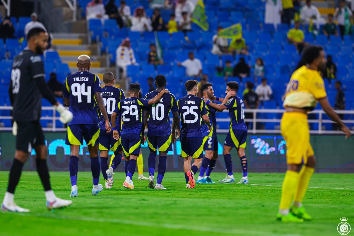 AlNassrFC's tweet image. سلطـان بالملّـي 🎯
⁧#النصر_الحزم⁩ | ⁦#AlNassrAlHazem⁩
⁧#احلم_دامها_دارك⁩ | ⁧#نحلم_ونحقق