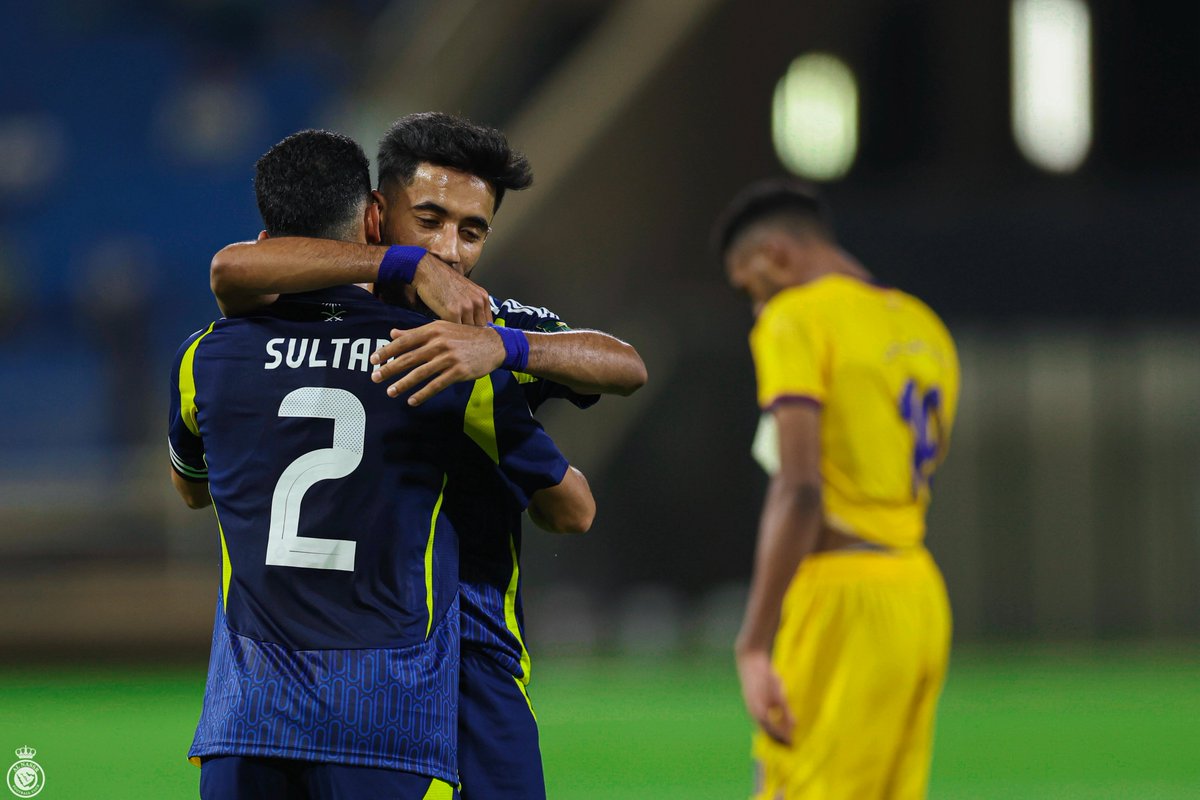 AlNassrFC's tweet image. سلطـان بالملّـي 🎯
⁧#النصر_الحزم⁩ | ⁦#AlNassrAlHazem⁩
⁧#احلم_دامها_دارك⁩ | ⁧#نحلم_ونحقق