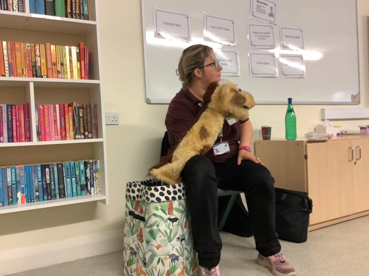 5M thoroughly enjoyed a visit from Coram Education where they discussed all things friendship. It was great to see the number of volunteers to role play some tricky friendship situations!