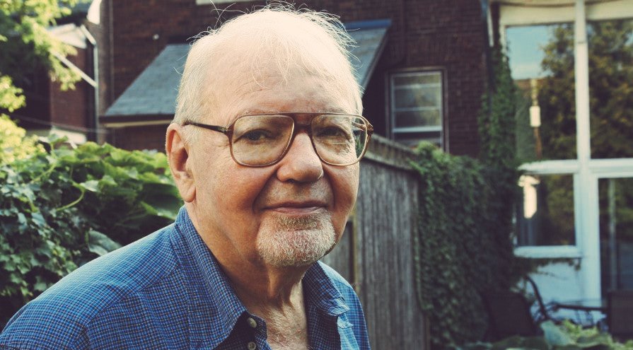 «El carácter originalmente 'no serio' o popular de la ciencia ficción es un rasgo indispensable en su capacidad para relajar ese tiránico 'principio de la realidad' que ejerce de censura paralizante sobre el denominado arte culto».

—Fredric Jameson (1934-2024)