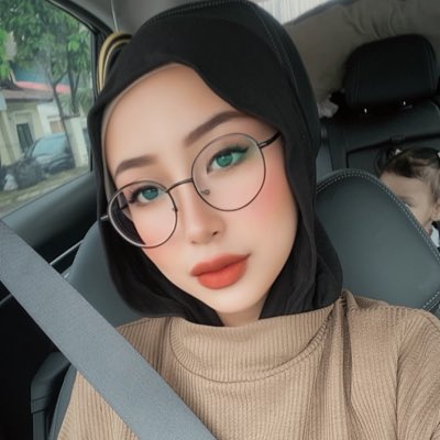 lil_missL's tweet photo. #NewProfilePic https://t.co/GvLb1CW7vm