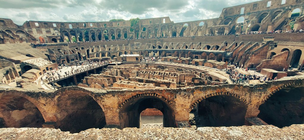 RabbitPro's tweet image. Mandatory tour of the Eternal City as we&apos;re about to kick-off a sold out Hunting Zero-Days in Embedded Devices training at RomHack(@cybersaiyanIT )

First prayers, then brace for battle. The rise and fall of Vulns Empire. Forza Hackers! 🇮🇹