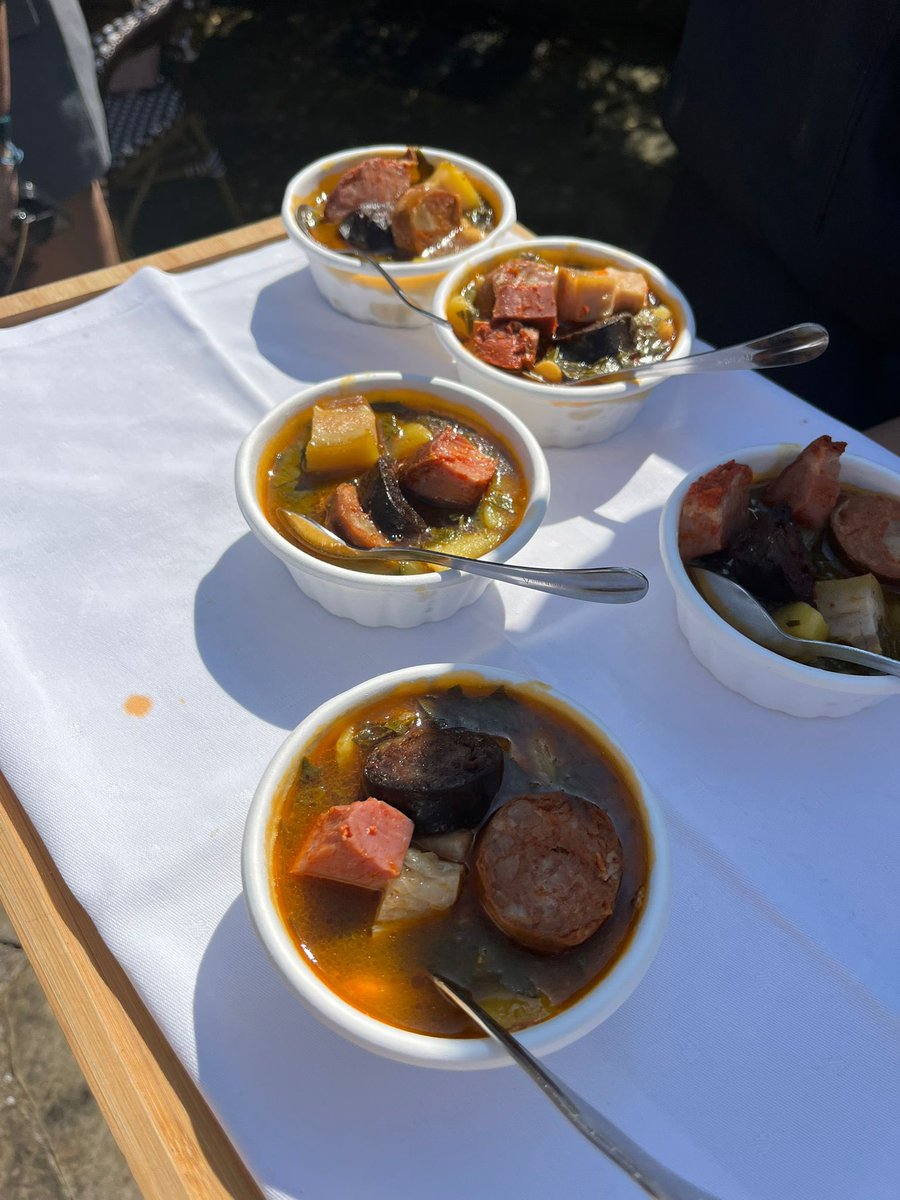 Oviedo Turismo tweet media