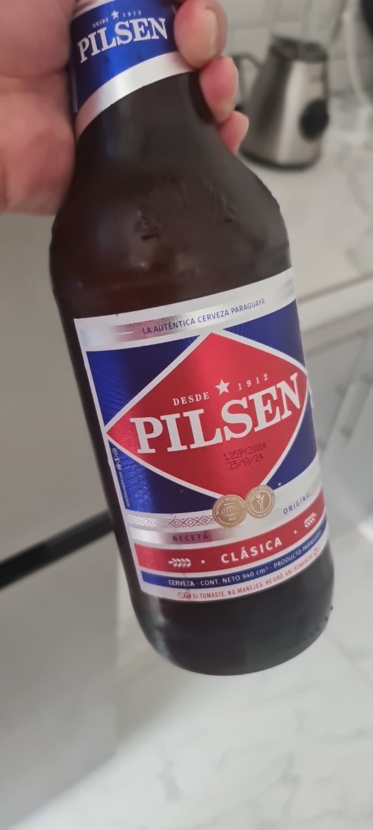 luichogaray's tweet photo. @PilsenPy @ReciclArtePY @area69music pd: ñoño cuenta! https://t.co/weP5P5LLDO