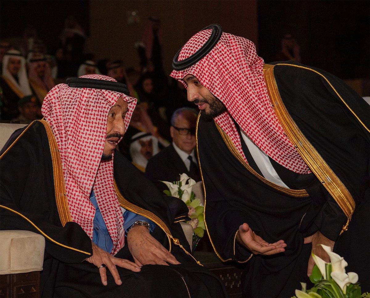 وطن السلام والطموح والازدهار.. 
كل عام وبلادنا وقيادتنا وشعبنا بخير وأمن وأمان💚🇸🇦

#نحلم_ونحقق 
#اليوم_الوطني_السعودي94