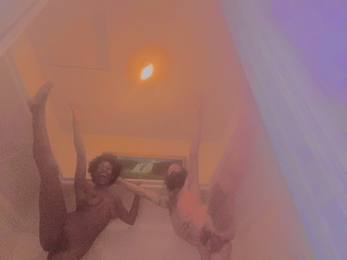 ChefBeLive's tweet photo. We turned an old closet into #akNewTara 😛 #Tantra warm yoga ☯️ balancing room! ✨ It’s glorious ! 

Next, we turn the grass in our backyard into a warm mineral rich in-ground pool ♨️ https://t.co/OTOmgAkQey
