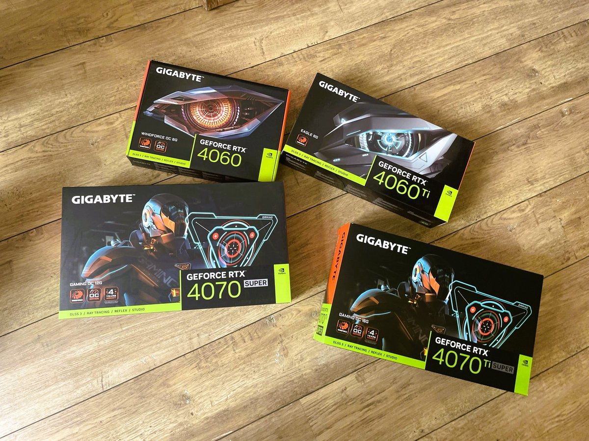 AORUS_ZA's tweet photo. Oops, we dropped nearly all of them!

#gigabyte #nvidia #geforce #rtx #nvidiageforce #geforcertx #rtx40 #gpu #gpus #vga #vgas #graphicscard #graphicscards #pcparts #pcomponents https://t.co/VBO8qHqRJS