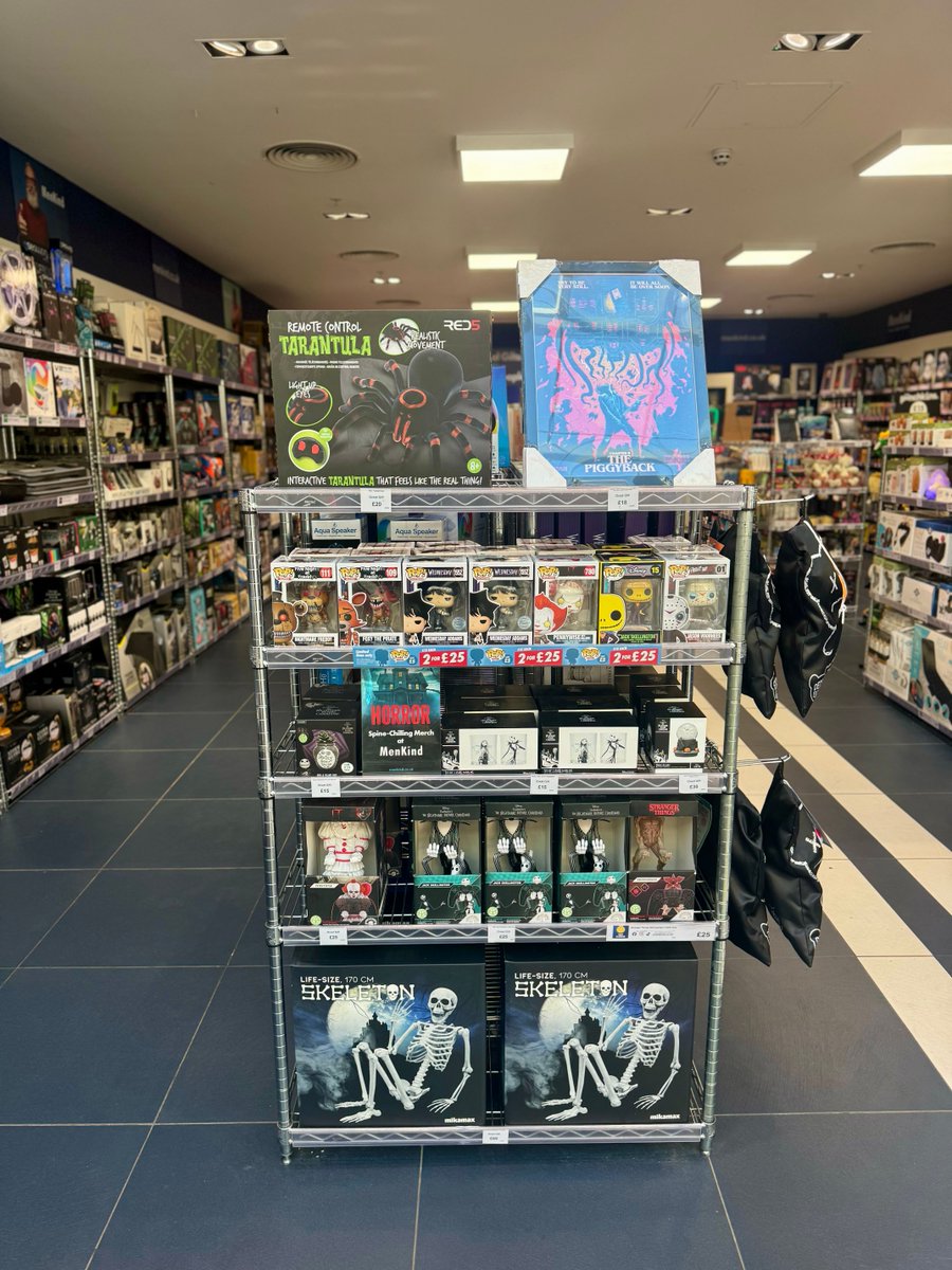 TheBroadwayBrad's tweet photo. 👻 Frighteningly good finds! Check out the horror range at Menkind… if you dare! 😱
#BD25 #Bradford2025 #Bradford #thebroadwaybradford #bradfordshopping #bradfordeats #menkind #halloween2024
#whatsoninbradford #bradfordoffers #bradfordcitycentre https://t.co/cvc5jGMMzo